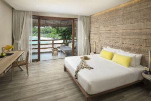 Beach Club Haad Tien